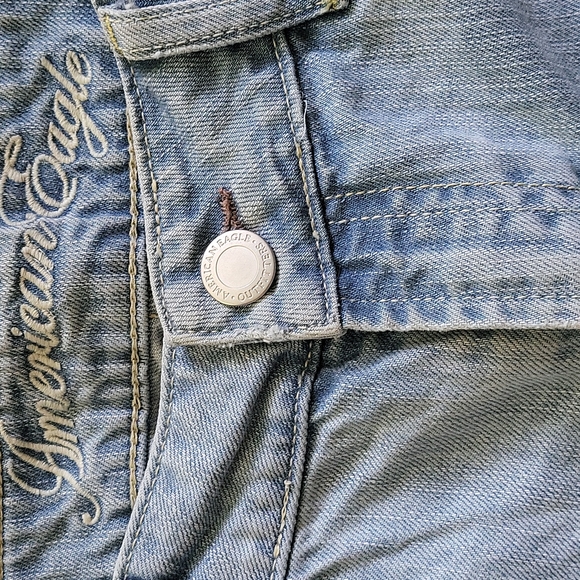 American Eagle Denim Shorts - Picture 6 of 8